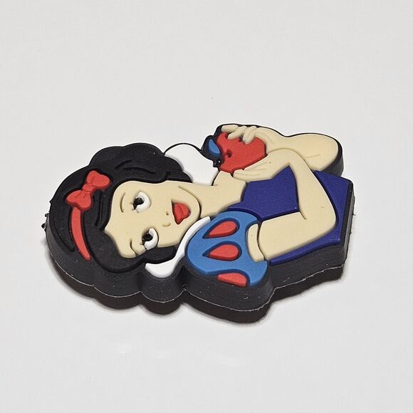 Disney Princess Snow White Croc Shoe Charm - Picture 8 of 9